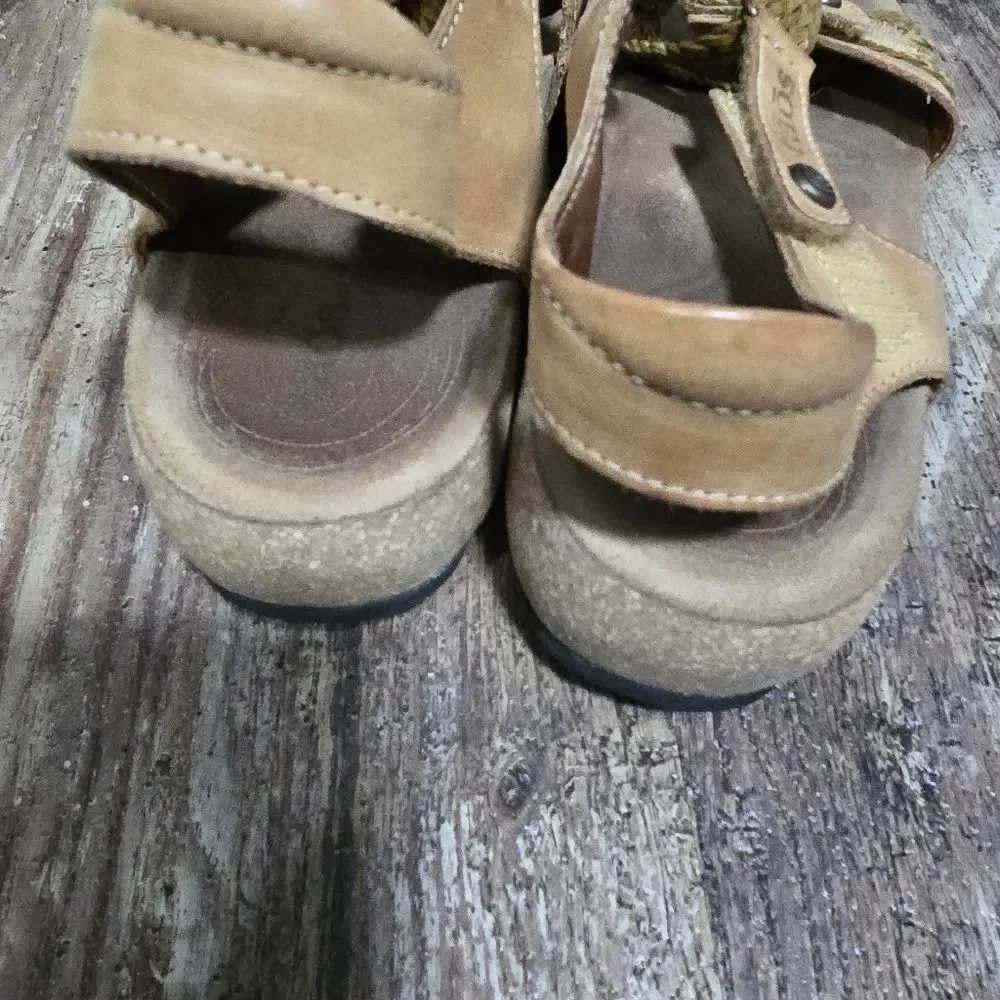 Taos Footwear comfortable taos